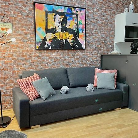 Premium Apartment With Terrace, A/C, Free Wifi And Netflix 维也纳 外观 照片